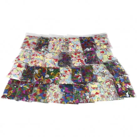 Monivärinen paljettisekoitus, laj. värit, koko 7–30 mm, 25 g / 32 pk.